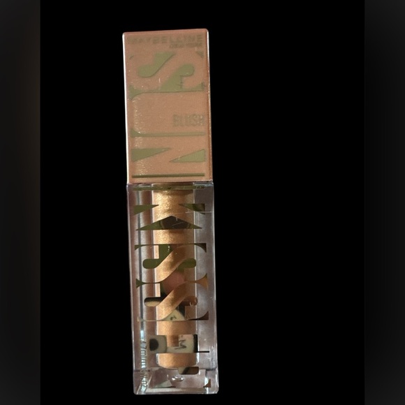 Beauty Bundle with Hair Accessories and Makeup - Picture 4 of 11